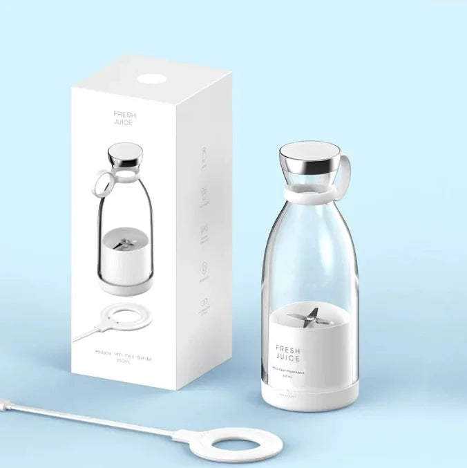 Licuador Portátil, tu compañera ideal de viaje y aventuras.