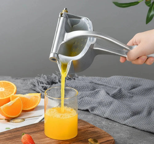 Exprimidor de Mano con Sistema de Palanca, máximo Jugo con el Mínimo Esfuerzo.